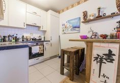 Others 6 Amazing Riverside Boheme Home in SW London!