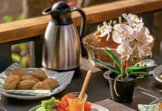 Khác 7 Pop Suit Bungalow