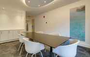 Others 7 Fantastic Business Condo at Ballston