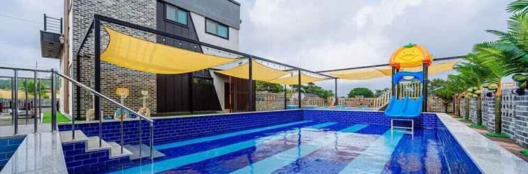 อื่นๆ My Kids Pool Villa