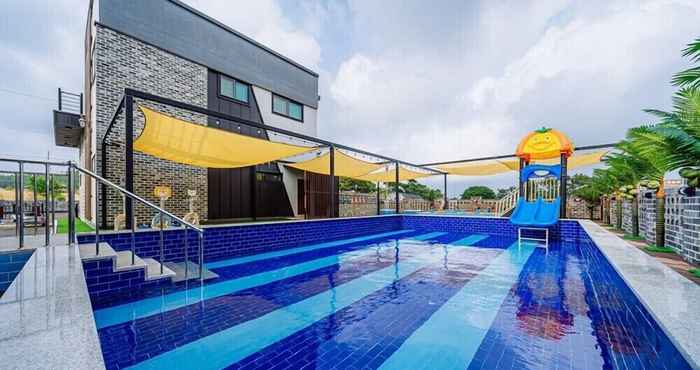 อื่นๆ My Kids Pool Villa