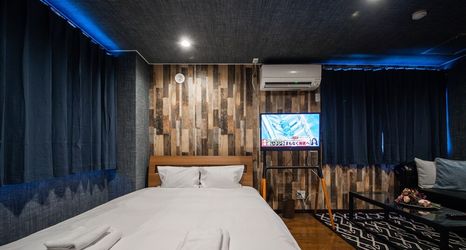 其他 2 SILK COURT 202