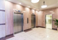 Others 5 Stylish 1BR in California Building