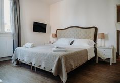 Others 3 Palazzetto Barnaba