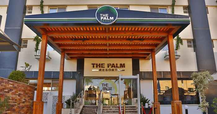 อื่นๆ The Palm Hotel