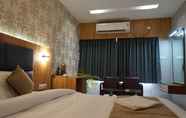 Lainnya 3 HOTEL SATKAR