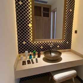 Room 1 Qianshen Hotel, 中新大道东(再见) ホテル