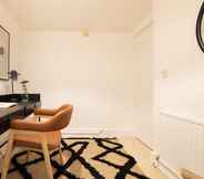 Lainnya 5 The Brixton Place - Stunning 1bdr w/ Study Room