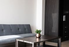 Others 5 STUDIO CENTRAL HILLVIEW A901