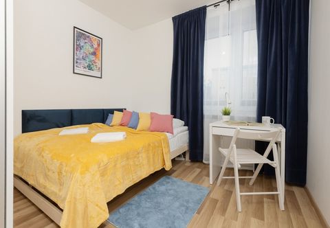 Others Dabrowskiego Apartment by Renters