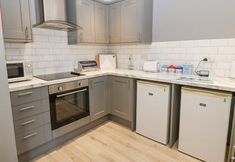 Others 6 Mill House Cottage