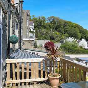 Primary image 1 Hillside, Llanfair Hotels