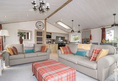 기타 3 Piran Lodge