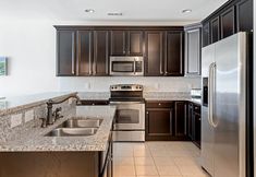 Lainnya 7 Grande at Canal Pointe