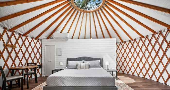 Others Ot 3515e Texas Yurt Haus: 5 Yurts! 5 Bedroom Cabin by Redawning