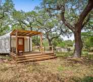 Lainnya 6 Ot 3515h Texas Yurt Haus: Horned Frog 1 Bedroom Cabin by Redawning