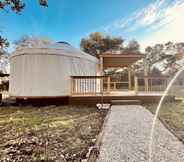 Lainnya 5 Ot 3515h Texas Yurt Haus: Horned Frog 1 Bedroom Cabin by Redawning