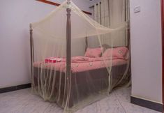 Others 2 Yobo's Complex Guest House