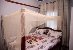 Others 4 Yobo's Complex Guest House