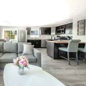 Primary image 1 High Point Guesthouse, Hotel North SeaTac Park