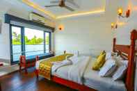 Lainnya Premium Houseboat