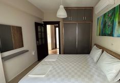 Others 2 Bonito House