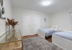 Others 7 Amazing Home By Beach - Aircon-ed