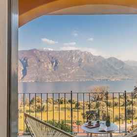 Room 1 Ca Maria Peonie by Wonderful Italy, Province of Como Hotels