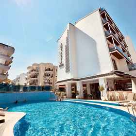 Primary image1Aurasia Design Hotel,图伦奇海滩飯店