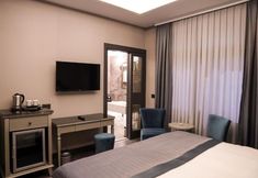 기타 2 Archstone Hotel By Ketenci