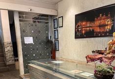 Others 3 Hotel Pace Hero Honda Chowk