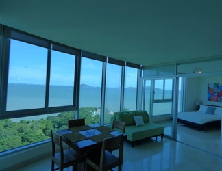 Others 2 18F Luxury Wraparound Oceanview Panama Canal