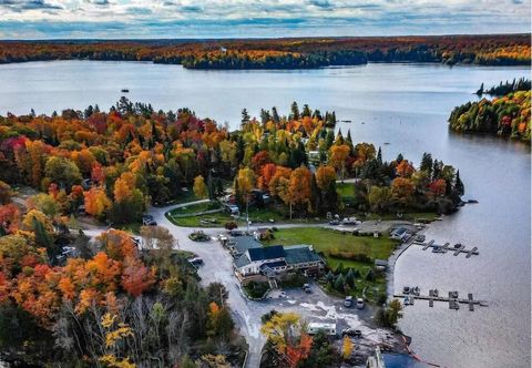 Lain-lain Ahmic Lake Resort