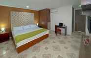 Others 6 Hotel Prado 72 INN