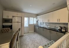 Others 7 Sleek Flat Close to Osmanbey Metro Station