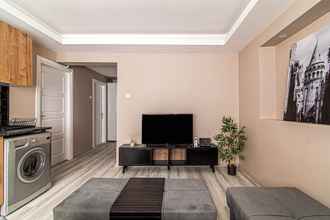 Others 4 Central Flat Near Taksim Square With Balcony