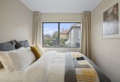 Lainnya 4 Modern Central Home - Parking & Aircon