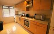Others 7 Luxury 3 Bed Hse Close to Beach Free Wifi Netflix