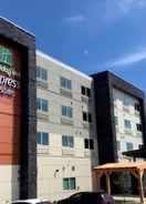 Imej utama Holiday Inn Express and Suites Courtenay Comox, an IHG Hotel