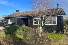 Lain-lain Orchard End