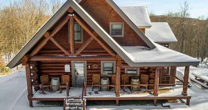 Others Gorgeous On Trail 4 bed Real Log Home