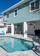 Imej utama 233 Delmar Avenue - Beautiful Private Pool Home 3 Bedroom Home by Redawning