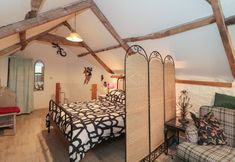 Others 4 The Coach House