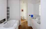 อื่นๆ 5 Lovely 2-bed Apartment in Gent