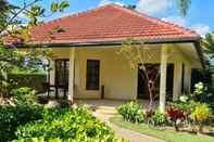 Lainnya Beautiful Bungalow With a Communal Outdoor Pool and 2 km From the Sandy Beach