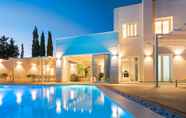 Khác 4 Splendid Villa With Exclusive Jacuzzi Pool and Large Panoramic Terraces
