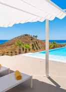 ภาพหลัก Splendid Villa With Exclusive Jacuzzi Pool and Large Panoramic Terraces