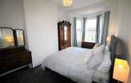 Others 4 Large Period Property - Beautifully Refurbished