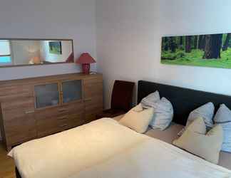 Lain-lain 2 Stunning 2-bed Apartment in Dortmund