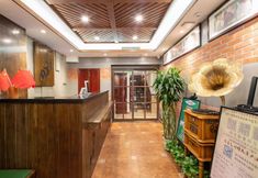 Others 4 Nostalgia Hotel(Beijing Tiananmen Square & Qianmen Subway Station)